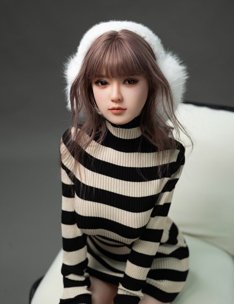 149cm Medical Grade TPE Silicone Doll / Retail