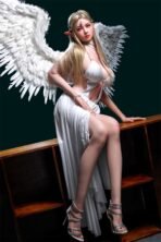 Euniq Blonde Fantasy Doll with Winged Styling – HWC79 - Image 4