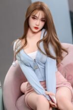 Euniq Brunette Doll with Blue Shirt – HWC50-8 - Image 3