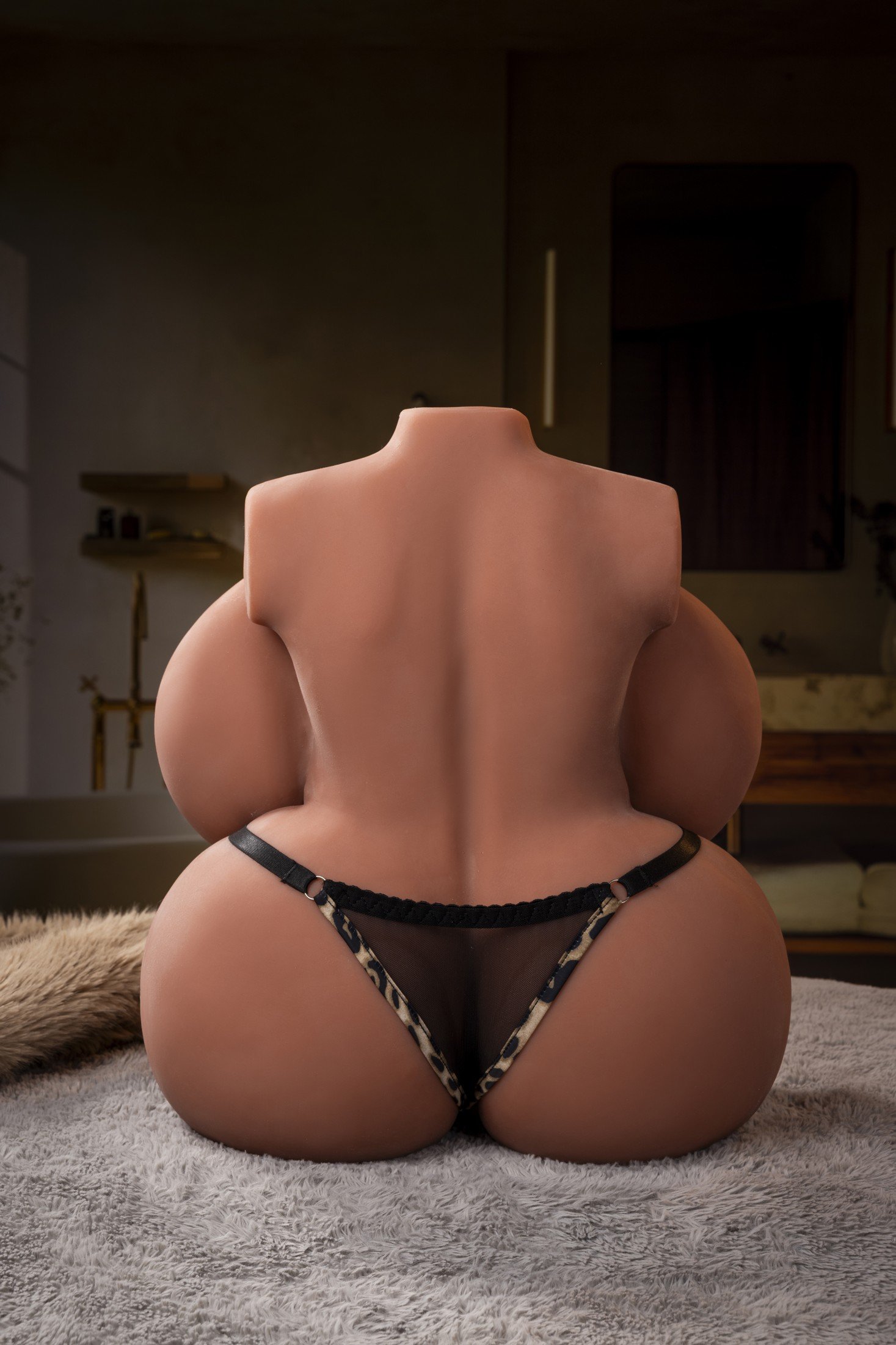 Euniq Curvy TPE Female Torso – YQ-36 – Product view and dimensions